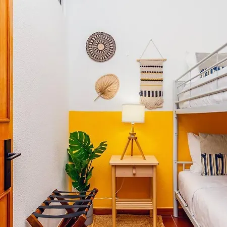 Caparica Luz Ii Lovely Apt Near Beach * Costa da Caparica