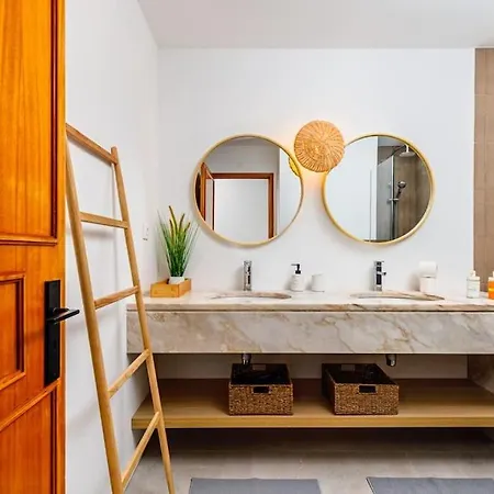 Daire Caparica Luz Ii Lovely Apt Near Beach Costa da Caparica